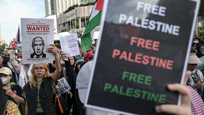 Aksi Bela Palestina di Patung Kuda: Jl Medan Merdeka Barat-Selatan Ditutup, Solidaritas atau Konfrontasi?