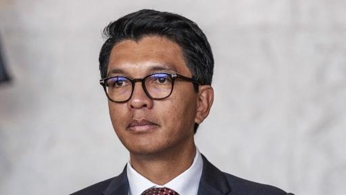 Kantor Kepresidenan Madagaskar Tolak Militer Ambil Alih: Upaya Kudeta - Update 1