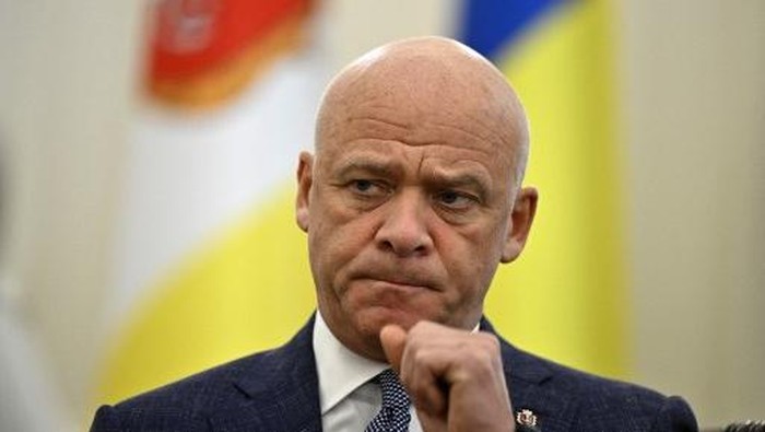 Ukraina Cekik, Walkot Odessa Diduga Punya Paspor Rusia!