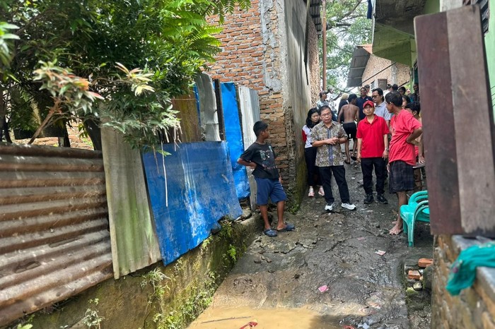 Anggota DPR Sofyan Tan Bantu Korban Banjir Sungai Babura di Masa Reses - Update 1