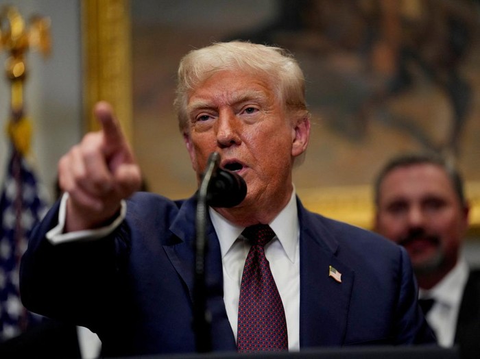 Trump: Israel Diperkenankan Serang Hamas Jika Gencatan Dicela