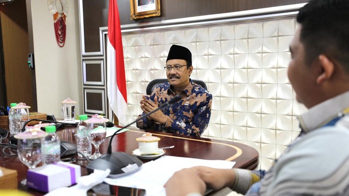 **Mensos Gus Ipul Dorong Bintan Bentuk Sekolah Rakyat untuk Putus Rantai Kemiskinan**