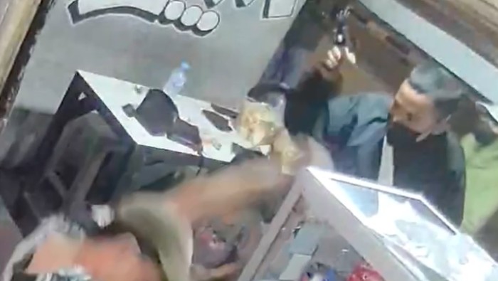 Geng Motor Serang Warkop di Tanah Abang, Pelarian Berakhir dengan Penangkapan Mengejutkan