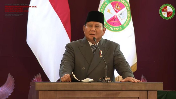 Cerita Prabowo Masih Belajar Lewat Buku: Sekarang Ada Chat GPT-Tanya Om Google - Update 1