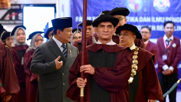 UKRI Membangun Masa Depan, Prabowo Salut ke Sufmi Dasco