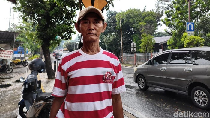 Kakek Subari dan Ular 'Petir': Kisah 13 Tahun yang Mencengangkan!