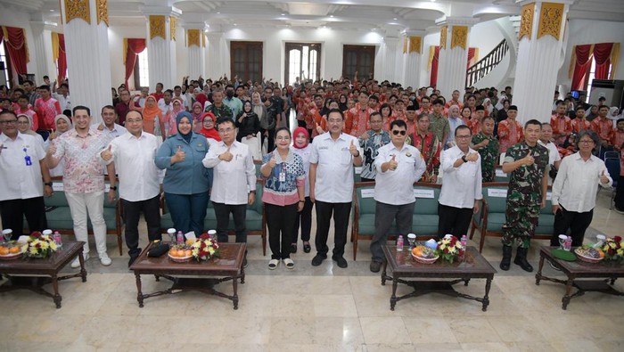 Buka Festival Anak Sholeh, Walkot Agustina: Wujud Pendidikan yang Memprihatinkan!