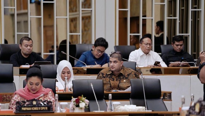 **Rajiv Nilai Kinerja Baik Raja Juli, Bukti Sinergi Komisi IV dan Pemerintah dalam Perhutanan Sosial**