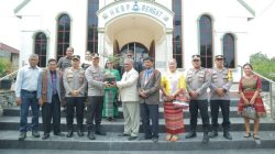 Polres Inhu: Kegiatan di Gereja, Sebar Pesan Kamtibmas dan Tanam Pohon