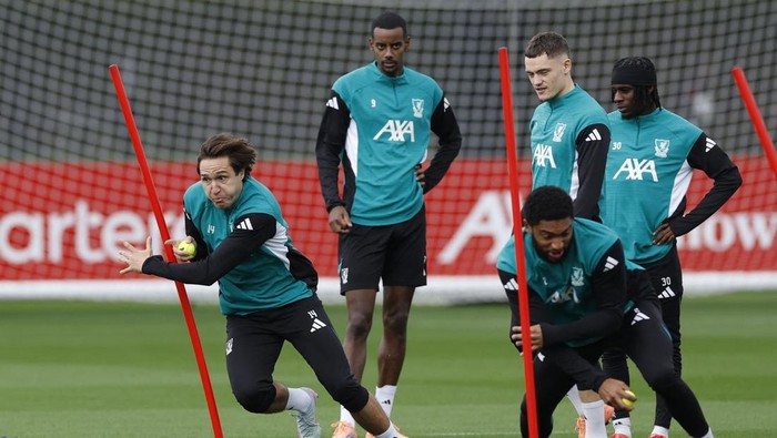**Frankfurt Vs Liverpool: Pesawat Delay, The Reds Tidak Hadiri Jumpa Pers**