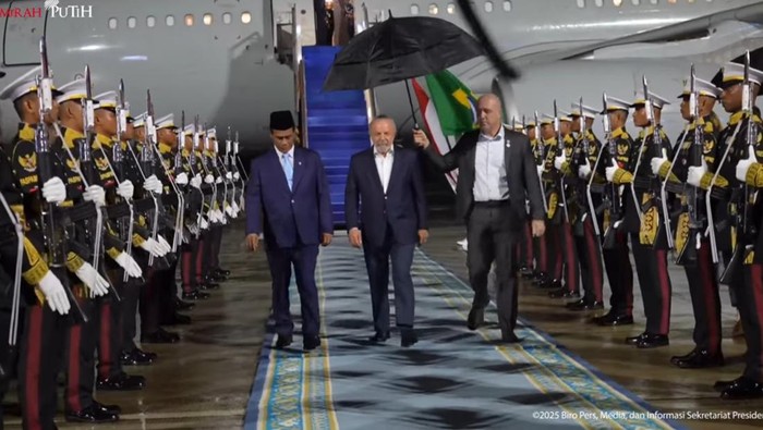 **Presiden Brasil Lula da Silva Tiba di Jakarta, Siap Damaikan Hubungan dengan Prabowo**