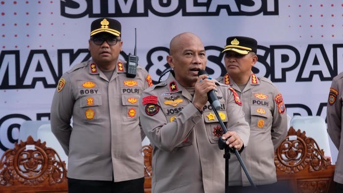 **Wakapolda Riau Latih Polres Kampar, Tangkal Aksi Anarkisme dengan Sispam Mako**