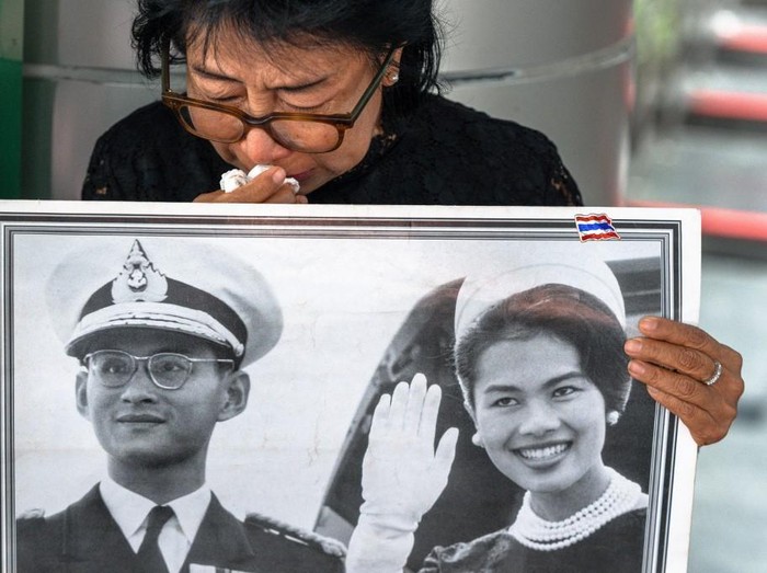 Warga Thailand Beri Penghormatan Terakhir untuk Ibu Suri Sirikit dalam Momentum Sejarah