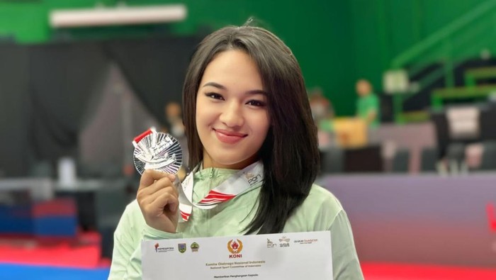 Polwan Polda Riau Bripda Jessica Raih Medali di PON Bela Diri 2025, Inspirasi Perempuan Muda!