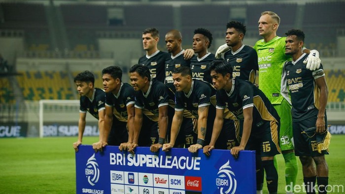 **Dewa United dan Phnom Penh Crown Berbagi Poin di AFC Challenge League: Pertandingan Seru 1-1**
