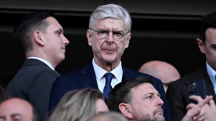 Wenger: Kekalahan El Clasico暴露Barcelona's Youthful Defense Shortcomings!