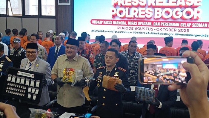 **155 Tersangka Narkoba Ditangkap di Bogor dalam 3 Bulan, 4,4 Kg Sabu Disita, Hasilnya Mengejutkan!**