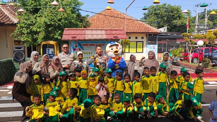 Aipda Agung Ginanjar: Transformasi Lalu Lintas Melalui SKCK Delivery dan Taman Edukasi