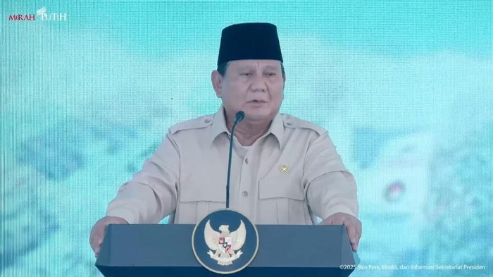 Prabowo: Orang Pintar di Pemerintah Tak Boleh Merasa Bisa Akali Rakyat