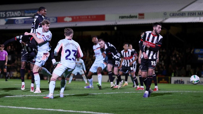 Grimsby Terhenti di Carabao Cup Setelah Kekalahan Telak dari Brentford