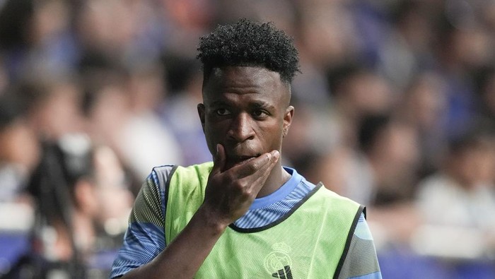 **Vinicius Junior Mintak Maaf atas Reaksi di El Clasico, Klaim Kebiasaan Kompetitifnya**