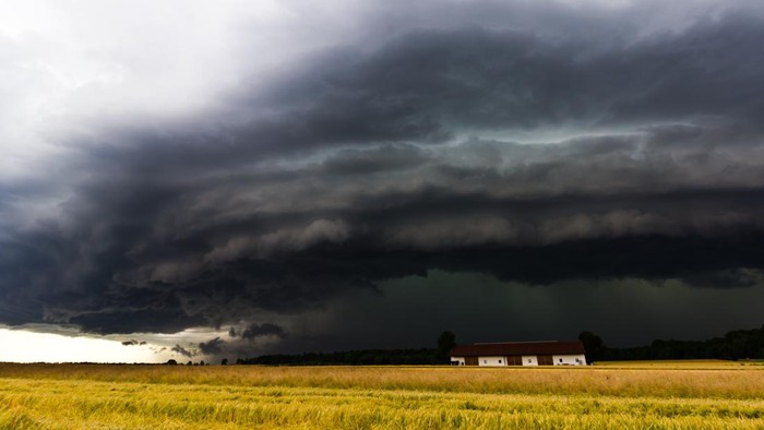 Badai Melissa Menewaskan 10 Orang di Karibia, Siaga Diterapkan