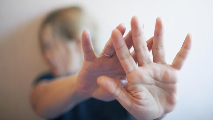 Pria Depok Cabuli Remaja di Apartemen, Modus Minum Alkohol: Tragedi Mengerikan yang Tak Terduga!