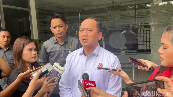 Kejaksaan Periksa Wawalkot Bandung, Tepis OTT: Aksi Transparansi atau Konspirasi?