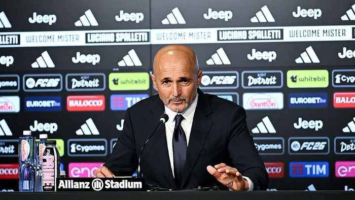 Spalletti Ingkar Janji, Ambil Tantangan di Juventus