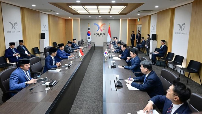 **Prabowo dan Presiden Korsel Gelar Pertemuan Strategis, Bahas Kerja Sama Ekonomi dan Pertahanan**