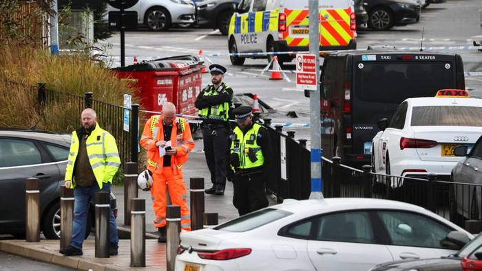 Polisi Inggris Pastikan Penusukan di Kereta London Bukan Aksi Terorisme