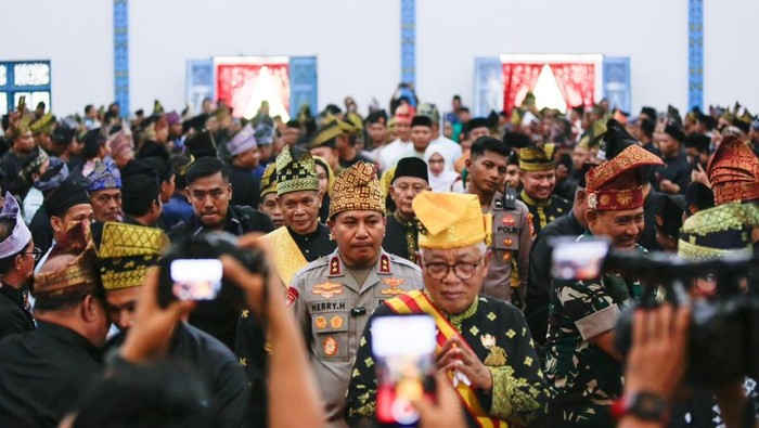 Kapolda Riau: Hulubalang, Sentral Integrasi Keamanan, Budaya, dan Alam yang Berkelanjutan