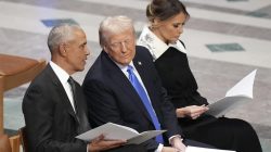 **Obama Luncurkan Poin-poin Kritik Pedas Terhadap Trump, Guncang Kampanye Pemilu!**