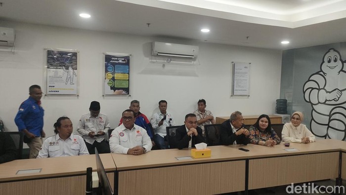**KSPSI Ancam PHK Sepihak, Pimpinan DPR Siap Panggil Pemilik Perusahaan**