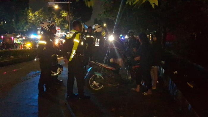 Polisi Bogor Tancapkan Blue Light, Gagalkan Tawuran dan Balap Liar