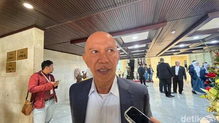 Ketua Banggar DPR Nilai Wajar, Danantara Urus Utang Whoosh Jadi sorotan!