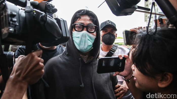 [Judul yangprofesional, tajam, dan menarik]