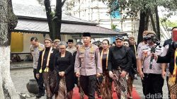 Kapolri Melayat PB XIII, Garansi Polri Lindungi Hingga Pemakaman