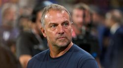 **Hansi Flick Mau Tinggalkan Barcelona? Kontrak 2027 Tapi Kabar Pemutusan Musim Ini!**