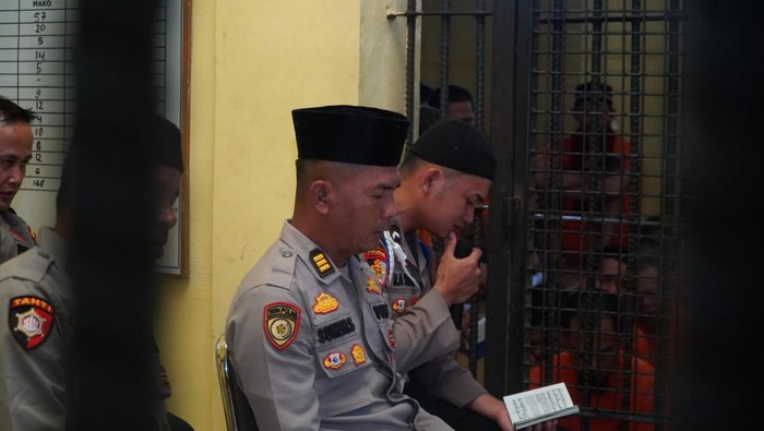 Polres Rohul Lakukan Eksperimen Pengajian di Rutan, Ajak Tahanan Bertobat