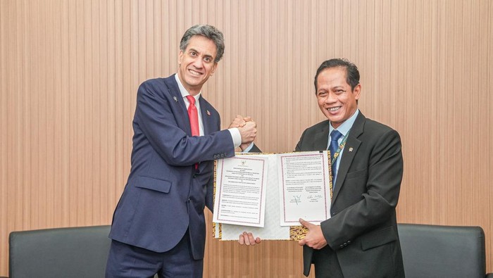 RI-Inggris Teken MoU Perubahan Iklim, Langkah Nyata Menuju Net Zero