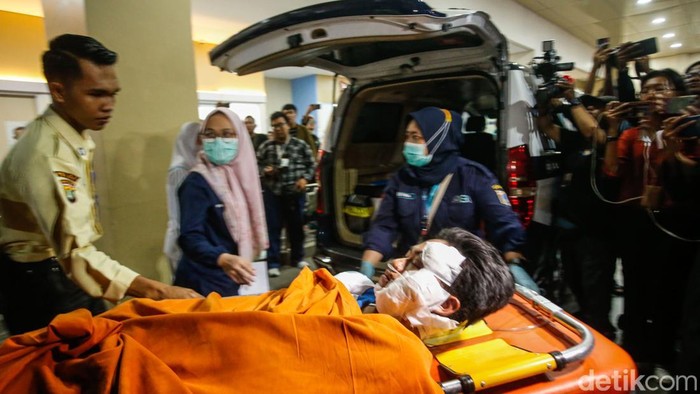 **Detik-detik Ledakan SMAN 72 Kelapa Gading Saat Jumatan Diungkap Saksi: Tragedi yang Guncangkan Dunia Pendidikan**