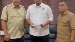 **Andre Rosiade dan Dirut Hutama Karya Percepat 2 Proyek GOR di Pariaman**