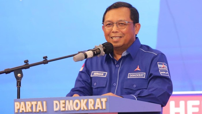 Sekjen Demokrat Ajak Kalteng Sentuh Rakyat di Rakerda