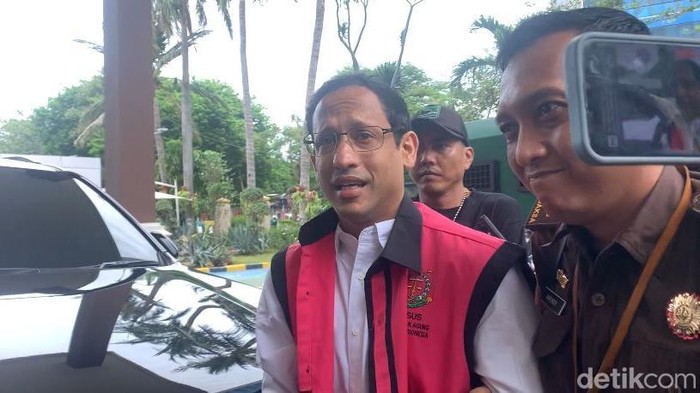 Kejagung Resmi Limpahkan Berkas Nadiem Makarim dkk ke JPU - Update 1