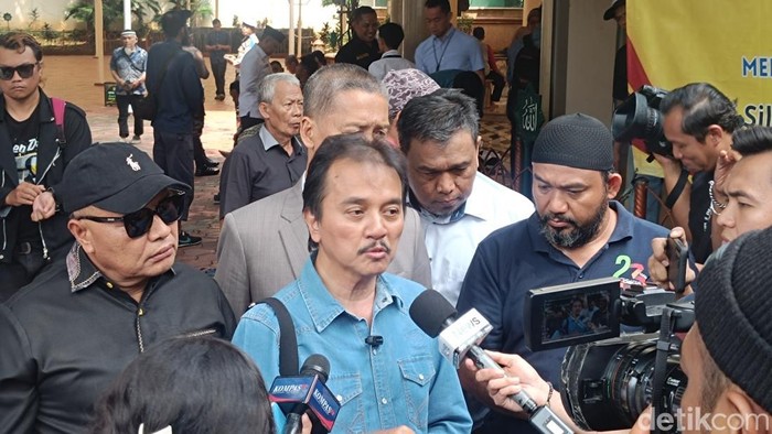 [Mau Tahu? Roy Suryo: Ijazah Jokowi? Saya Siap Hadir, Tak Ada yang Perlu Ditakutkan!]