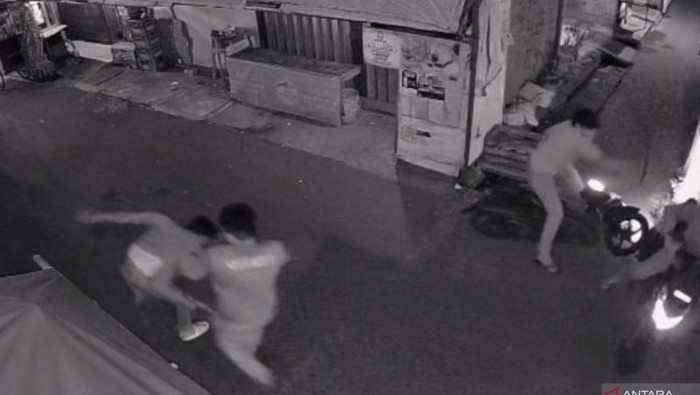 'Koboi' Penembak Hansip Jaktim Beraksi di 40 CCTV-monitored Area!
