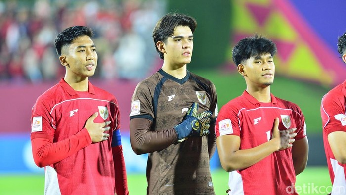 **Timnas Indonesia U-17 Raih Kemenangan Pertama, Nova Arianto Ingin Pemain Terus Berkembang**