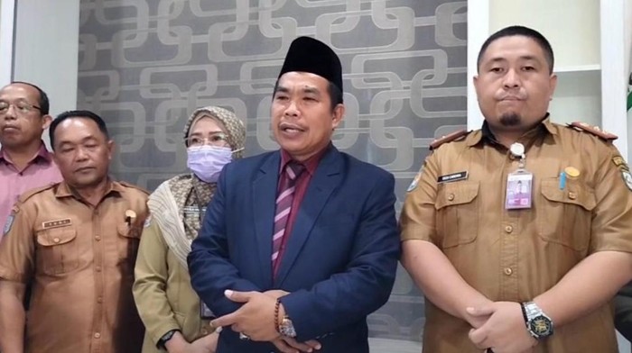 ASN Bengkulu Viral, Injak Al-Qur'an Usai Dituduh Selingkuh, Dipecat!