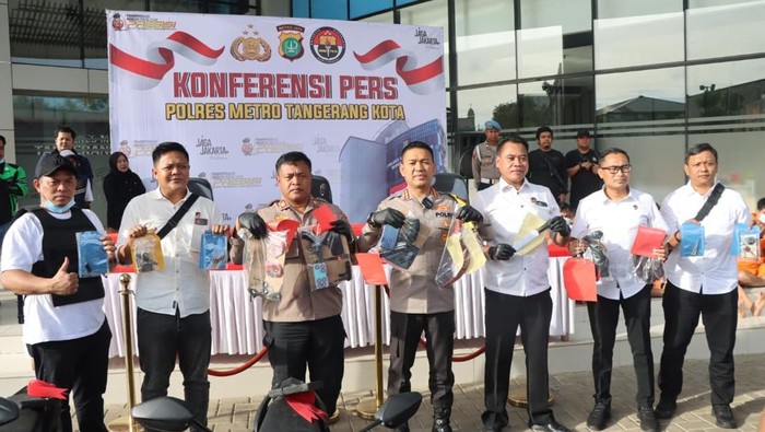 Polres Tangerang Kota Bekuk 17 Pelaku Curanmor, 3 Pikap-21 Motor Disita, Guncang Kemanan Kota
